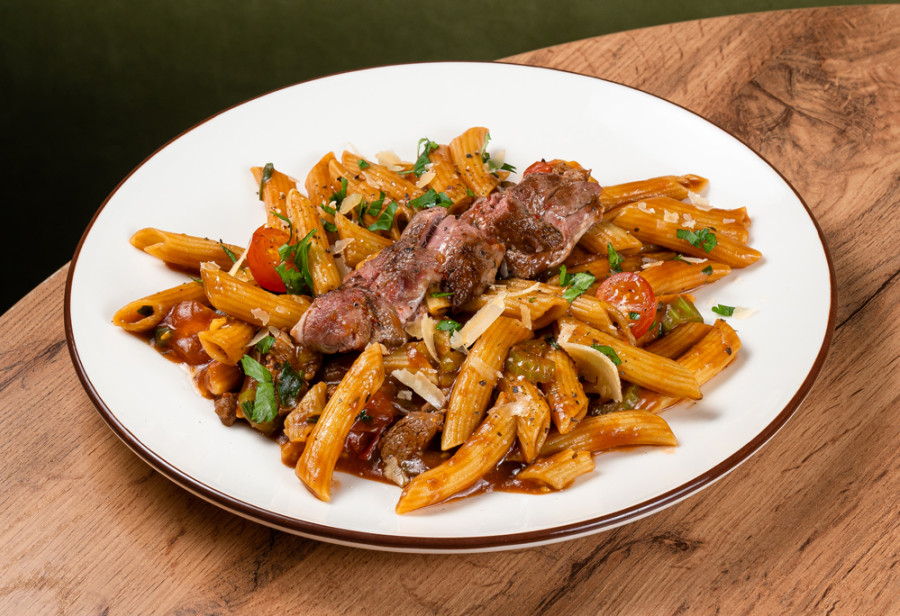 Пенне с ягнёнком