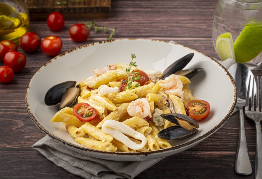 Пенне с морепродуктами